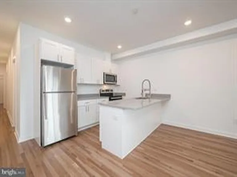 737 N 39th St #1 — Photo 3