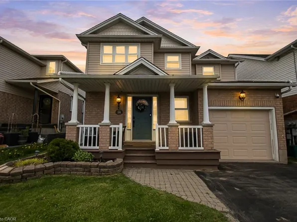 18 Mountain Mint Cres, Kitchener, ON N2E 3R4