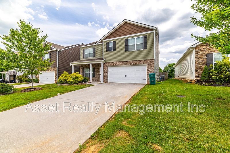 1st image of 4420 Blackberry Trellis Ln