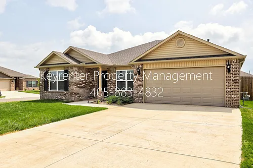 440 Fox Den Dr Photo 1