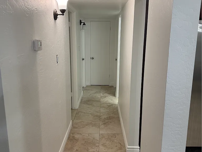 3321 W Rancho Dr — Photo 5