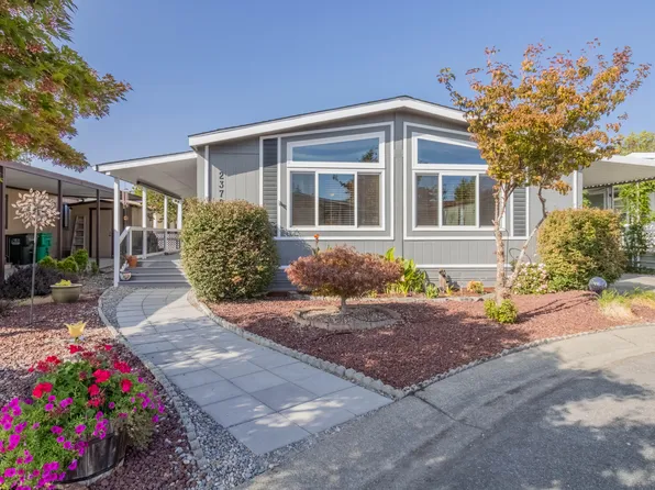 2372 Sequoia Ct, Grants Pass, OR 97527