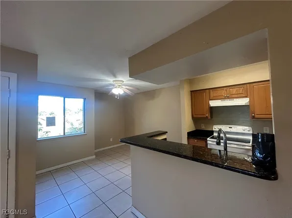 2875 Winkler Ave APT 502, Fort Myers, FL 33916