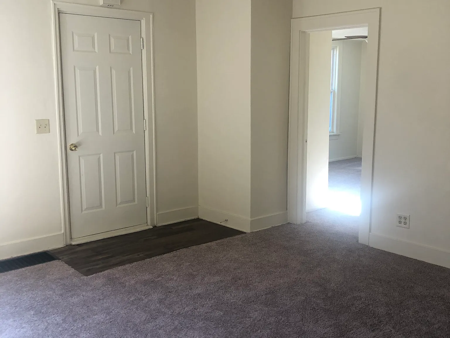 3 bed, $1,500 — Photo 2