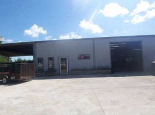 322 N Macon St, Ludowici, GA 31316