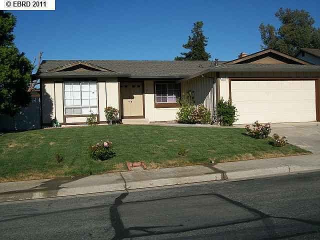 1st image of 2219 Jacqueline Dr