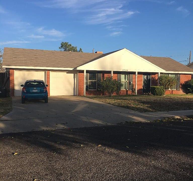1st image of 2706 Custer Ave