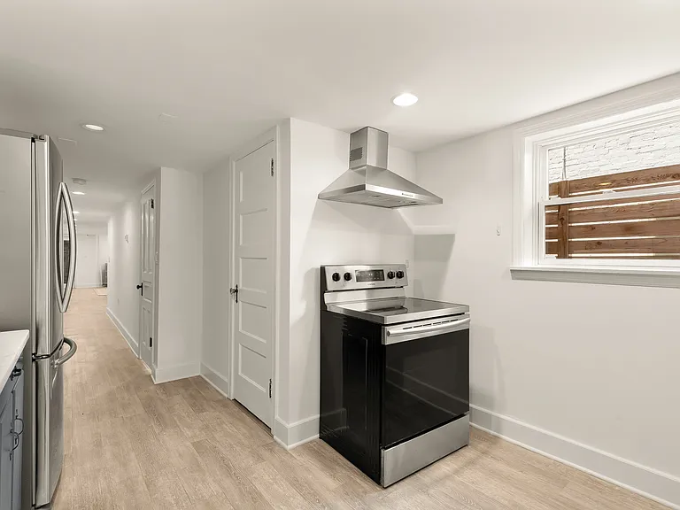3333 18th St NW #B — Photo 11