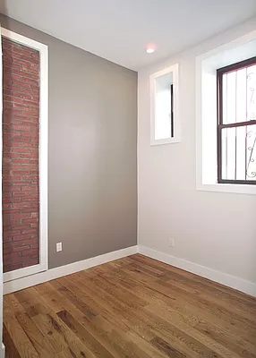 Rented by Evergreen Apartments BK | media 6