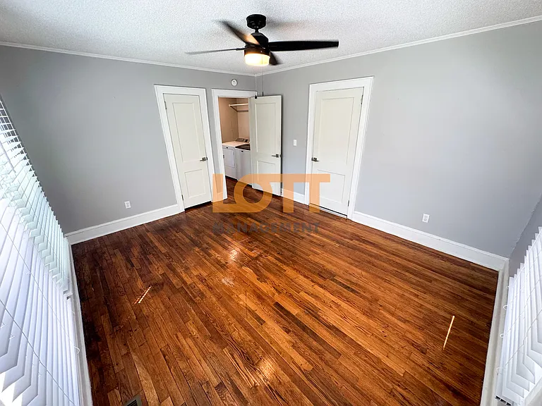 106 E C Ave — Photo 8