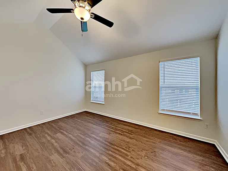4125 Arch Pass — Photo 12