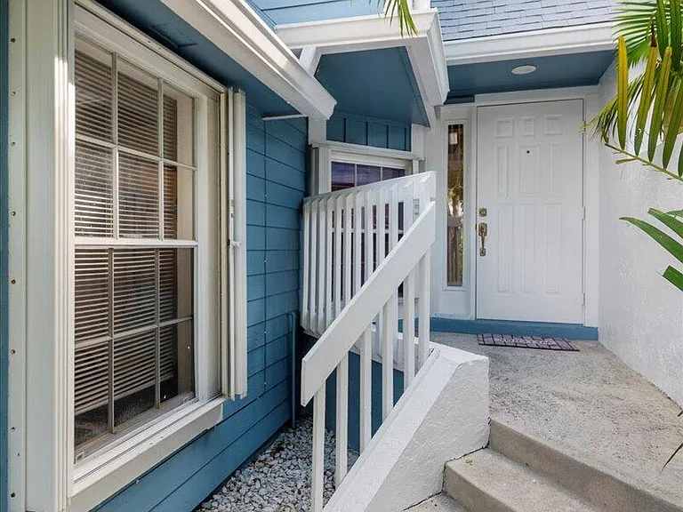 1121 Ocean Dunes Cir — Photo 1