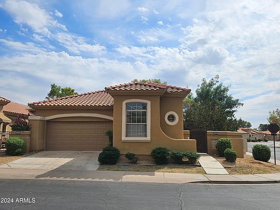 3rd image of 7849 E Cholla St