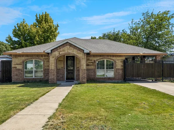 1533 Cairn Cir, Fort Worth, TX 76134