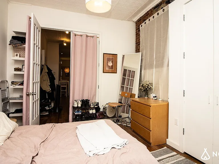255 Himrod St #3L — Photo 7