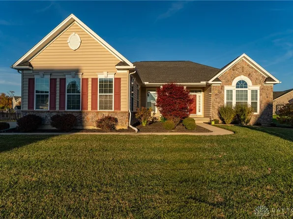 3029 Cattail Dr, Tipp City, OH 45371