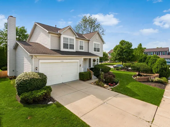 2755 Rustling Oak Blvd, Hilliard, OH 43026