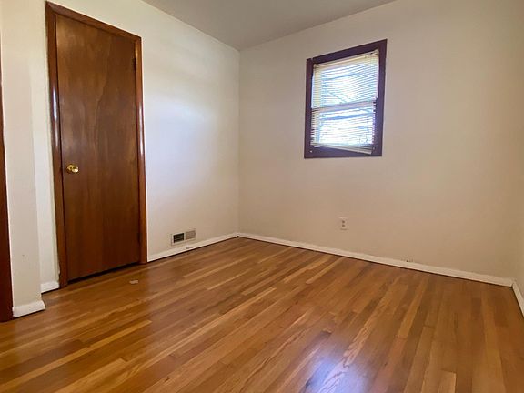 3rd image of 617 Lacasa Dr