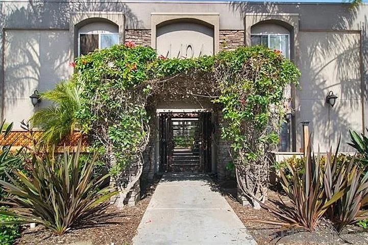 1st image of 4424 Altadena Ave Unit 14