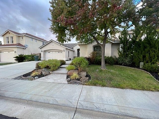 1st image of 308 Modessa Ct