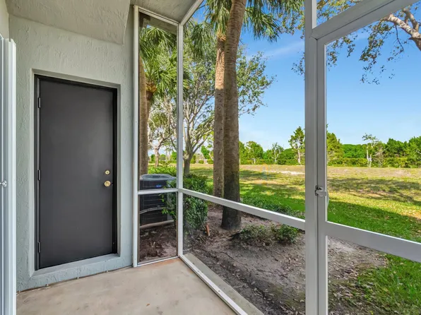 3070 Grandiflora Drive, Greenacres, FL 33467