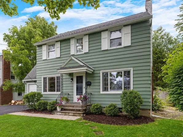 411 Breakspear Rd, Syracuse, NY 13219