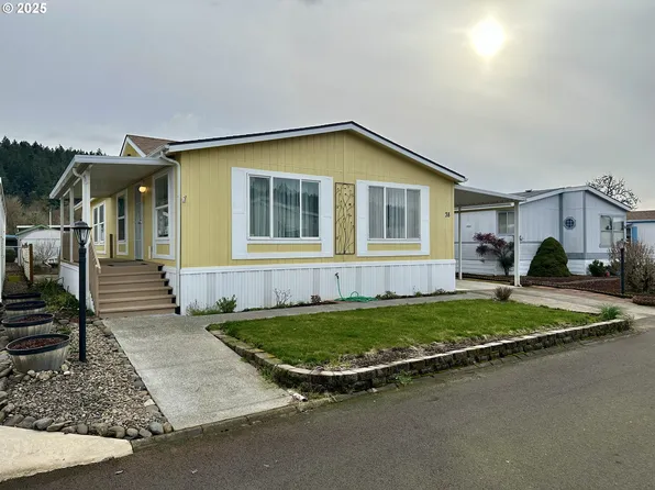 1200 E Central Ave Space 38, Sutherlin, OR 97479