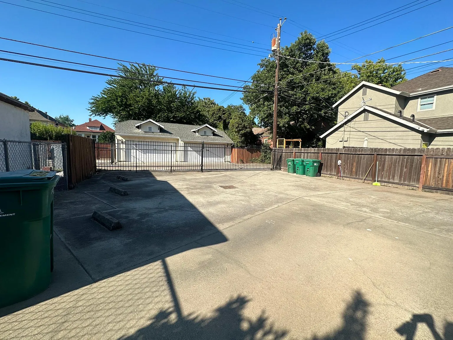 2 bed, 900 sqft, $1,850 — Photo 4