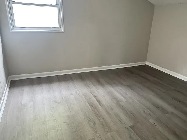 2016 Dellwood Ave #4 — Photo 16