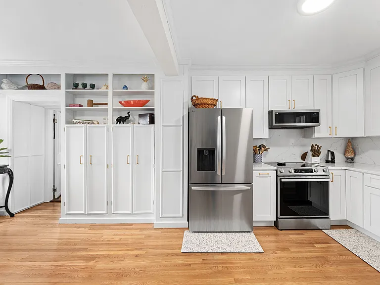 45 Elm St #2 — Photo 1