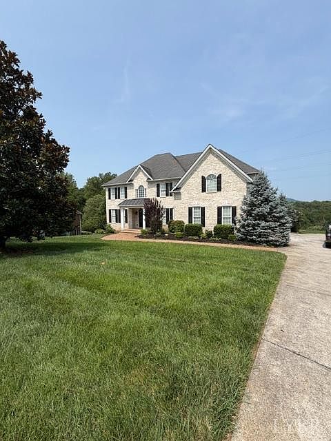 1st image of 120 McKenna Cir