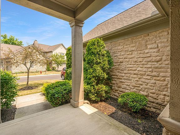 2nd image of 1043 Arcadia Blvd