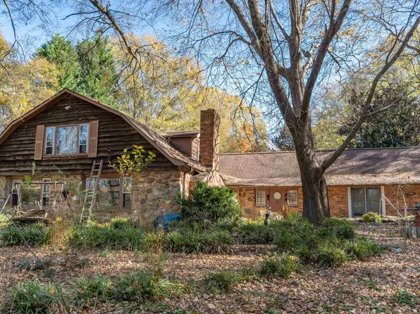 130 Brim Ct, Chesnee, SC 29323