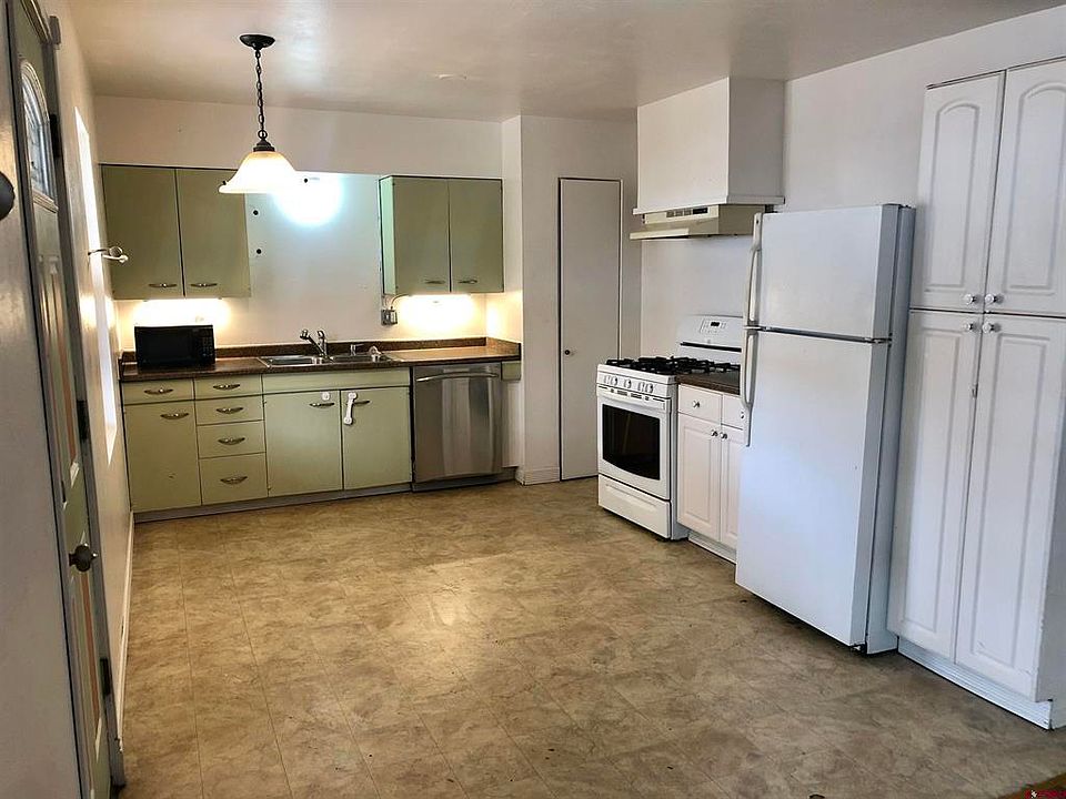2nd image of 634 E 8th Avenue #2