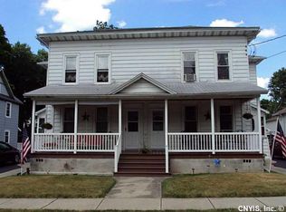 24 Garrow St, Auburn, NY 13021