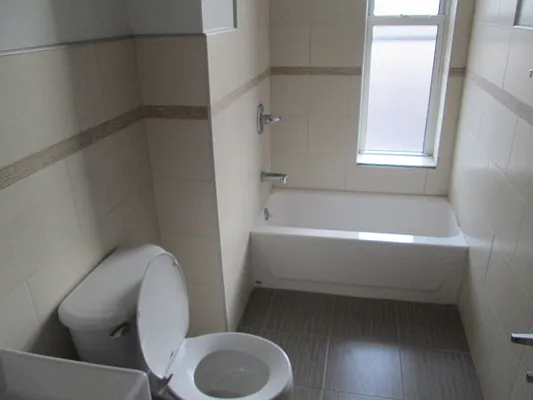 Rented by The Hamilton Group | media 33