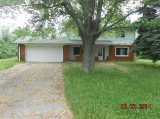 1420 N North St, Clayton, IN 46118