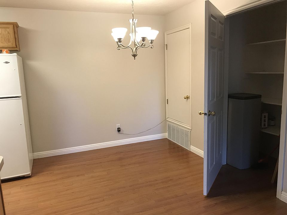 2nd image of 8096 N Ridge Loop E #D10