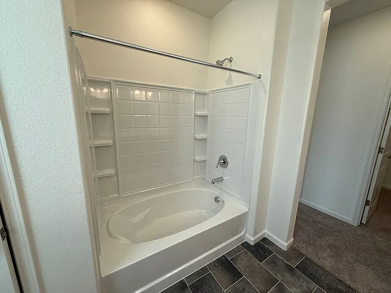6308 Sun Haven St — Photo 32