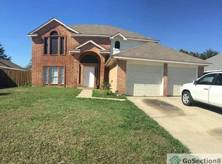 4625 Greenwich Dr, Grand Prairie, TX 75052