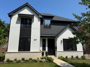 307 N Lincoln Ave, Park Ridge, IL 60068