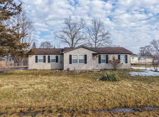 1063 Lincoln Dr, Flint, MI 48507