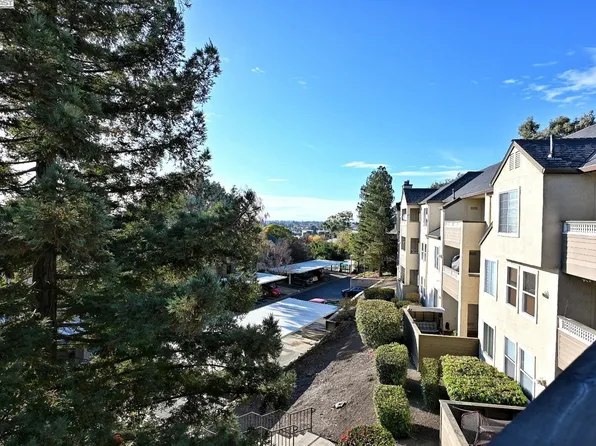 699 Dartmore Ln APT 372, Hayward, CA 94544