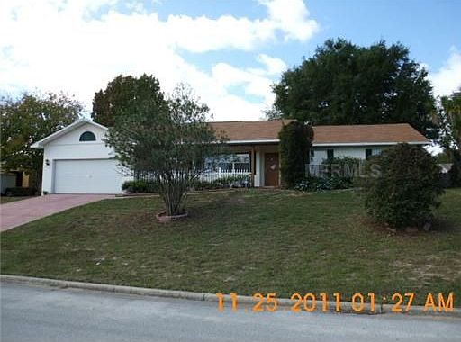 2nd image of 3002 N Lakeshore Ct