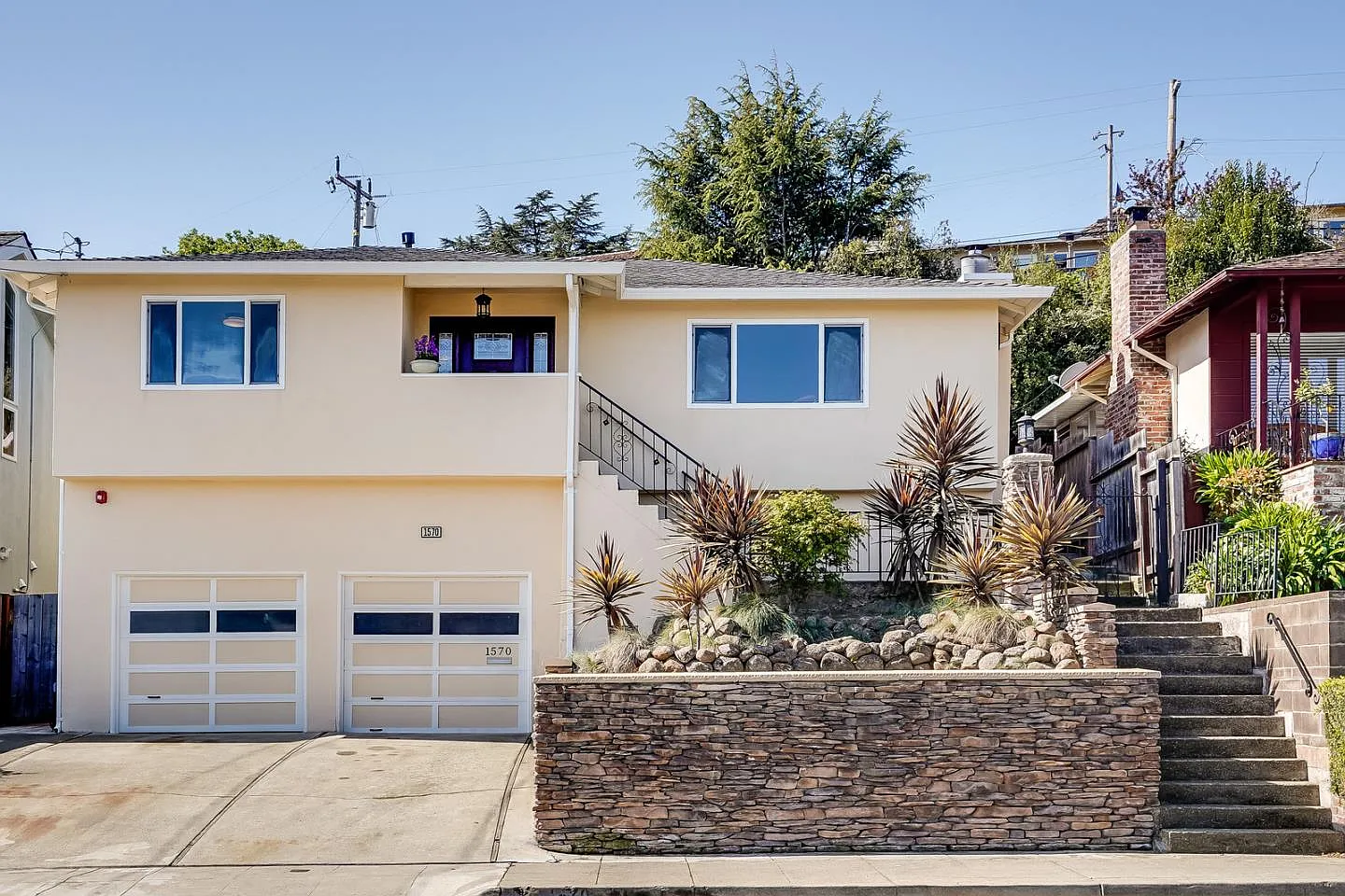 1570 5th Ave photo 1