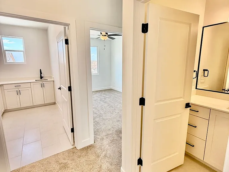 4252 E El Capitan Way — Photo 18