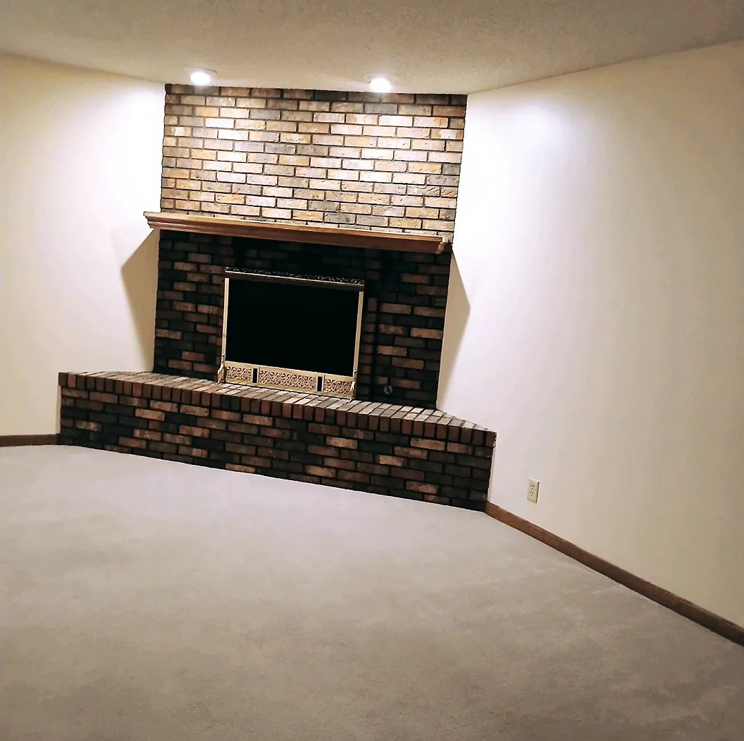 1630 Trelawney Dr — Photo 2