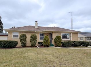 1021 Ohio St, Racine, WI 53405