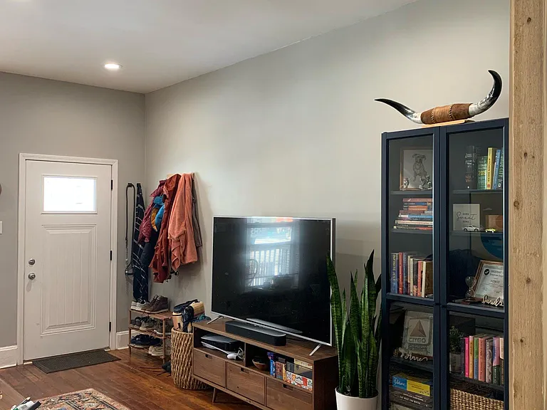 638 Jefferson Ave — Photo 10