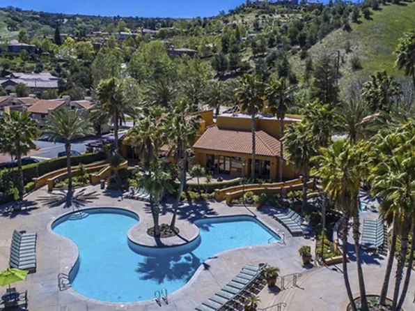 5952 N Las Virgenes Rd, Calabasas, CA 91302